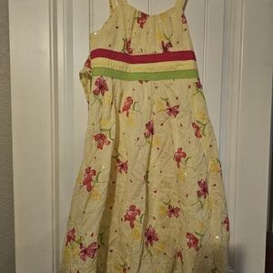 Girls size 10 summer dress ( 100% Polyester)